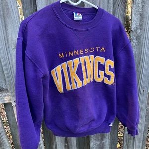 Vintage Minnesota Vikings Russel Sweatshirt Med Embroidered Stitched Purple USA